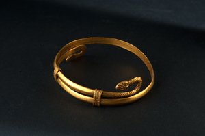 Brazalete de Roman
